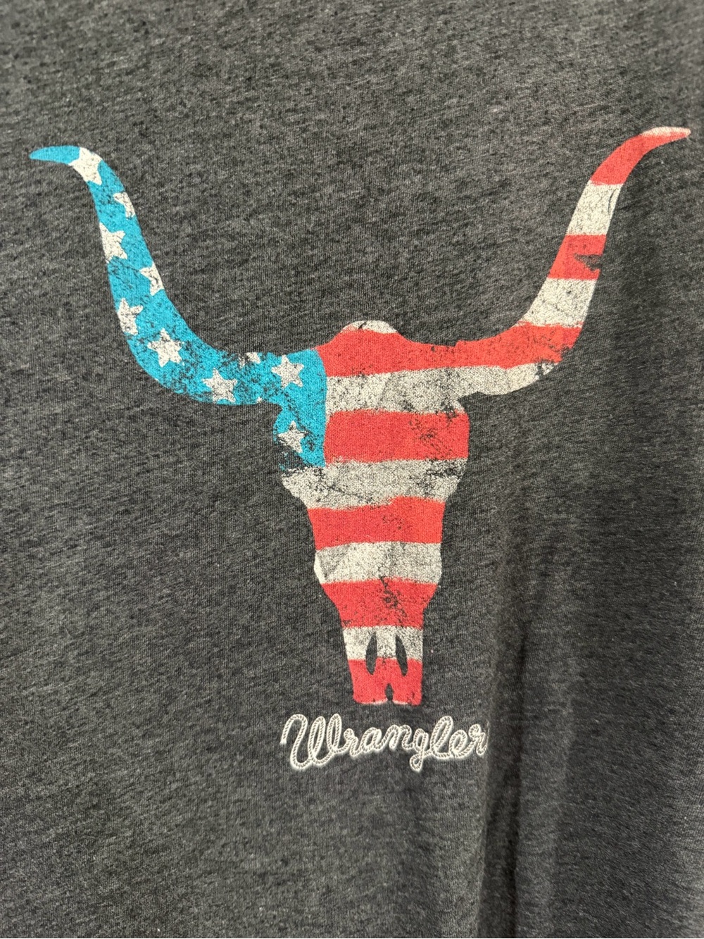 Wrangler Charcoal Short-Sleeve Tee with American Flag Longhorn - Picture 3 of 4